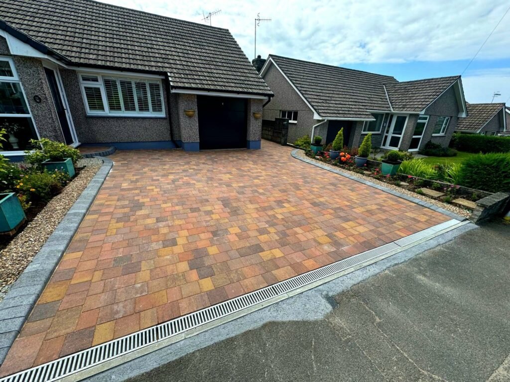 Expert driveway contractors in Mayo completing paved driveway projects.